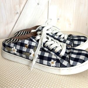 Betsey Johnson Edna Slip On Sneakers